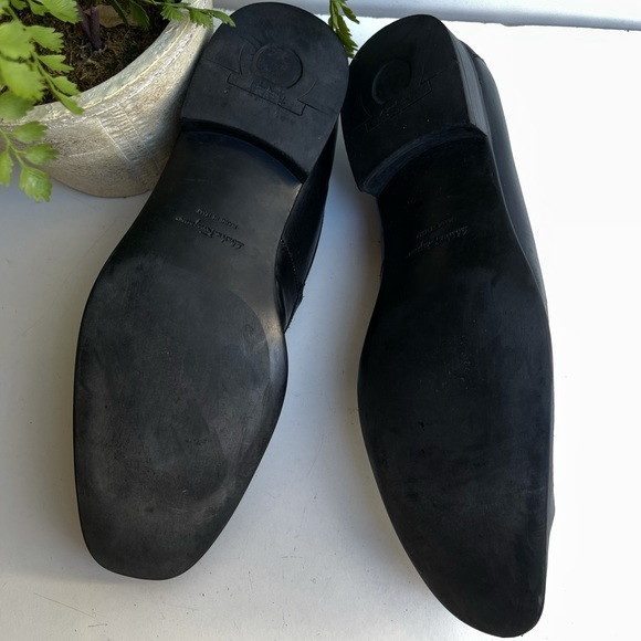Salvatore Ferragamo🍂🍁black leather Loafers 7.5 - Picture 6 of 9